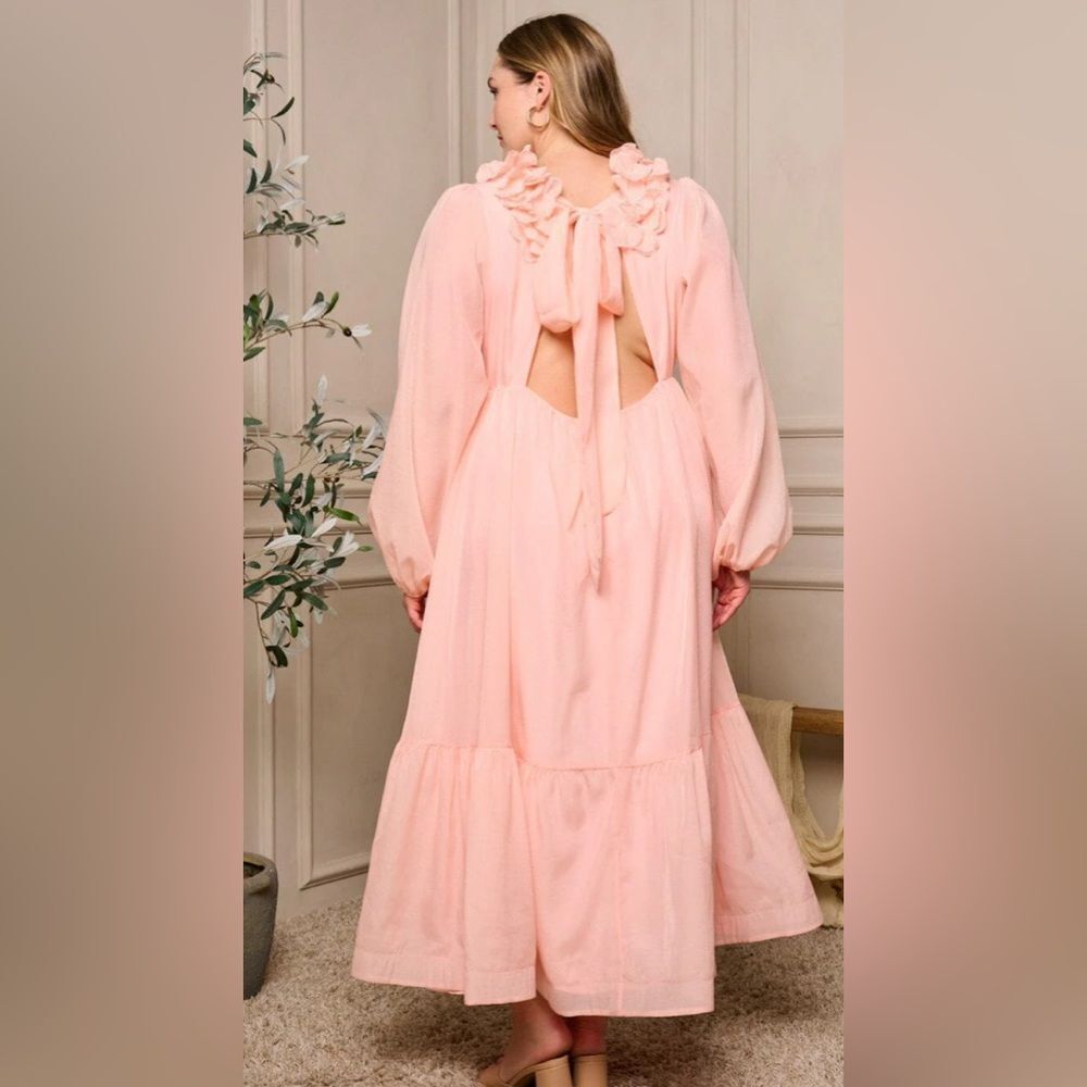 Pre-order PLUS SIZE LONG SLEEVE V-NECK RUFFLE BACK TIE MAXI DRESS - Picture 2 of 2